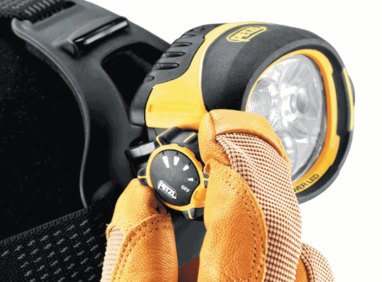 Correa 520 Lumens Ultra Vario Petzl E54B | RESCUE